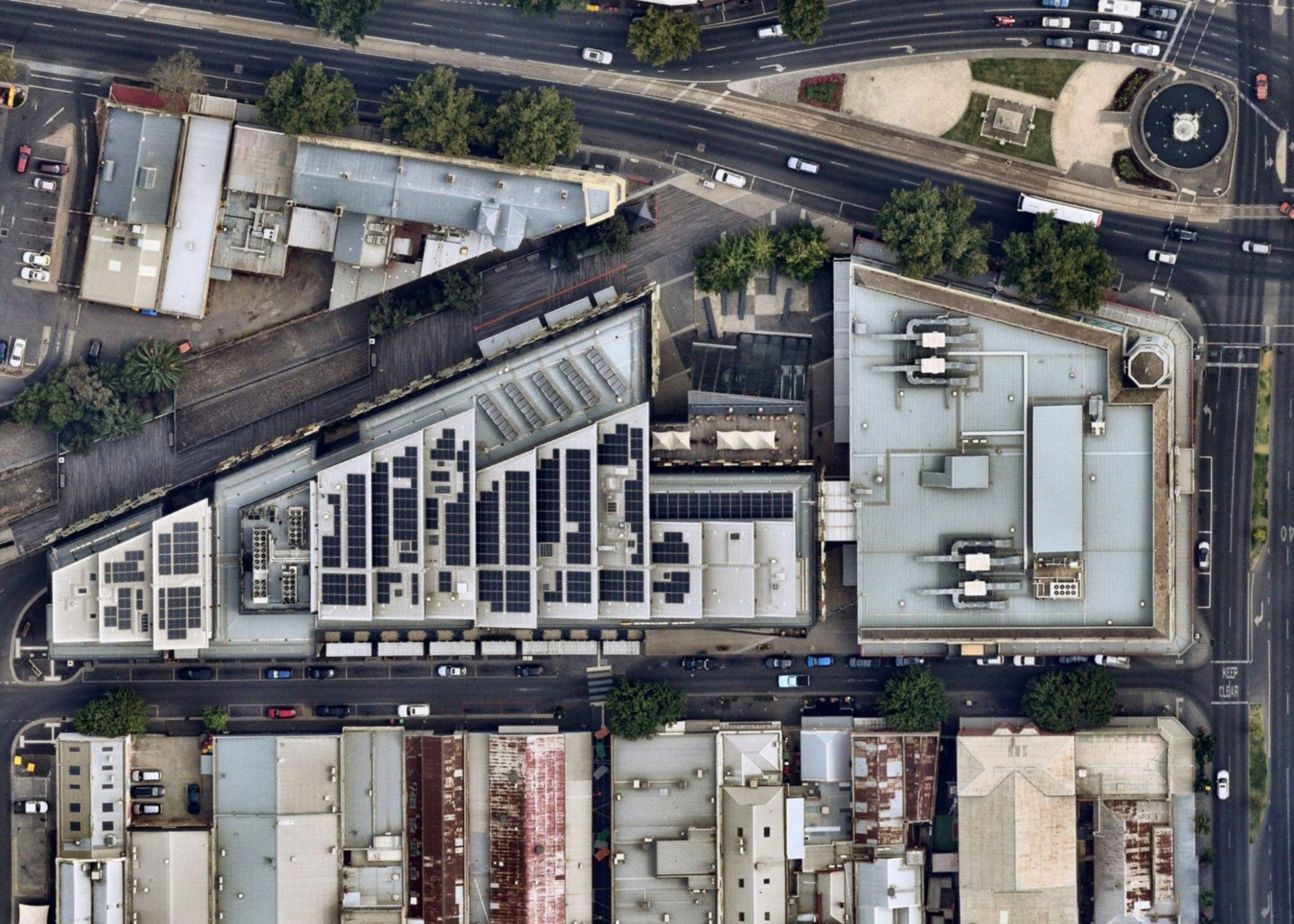Bendigo Bank Central building with rooftop commercial solar panels, showcasing the bank’s commitment to sustainability